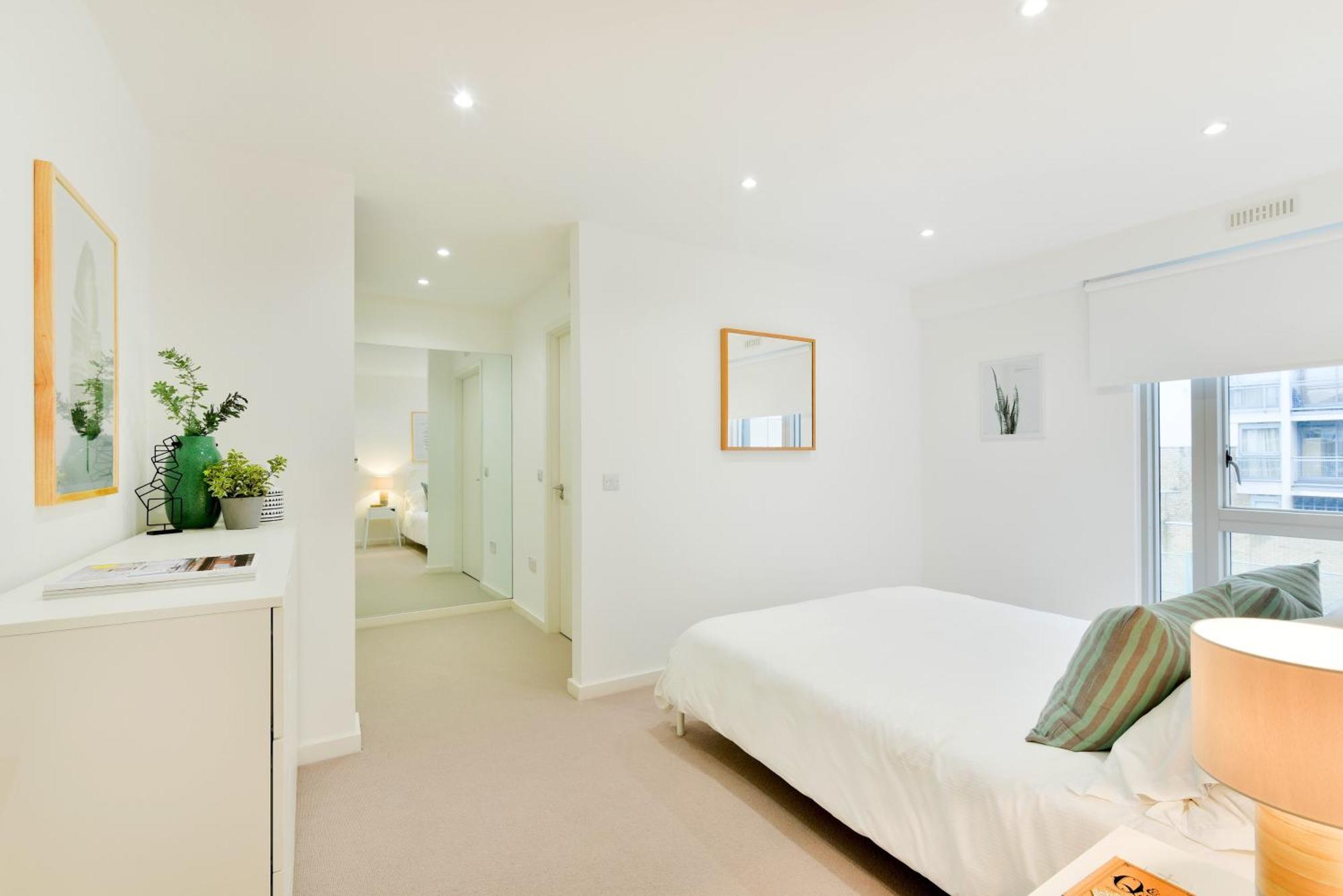 Madison Hill - Clapham South 1 - Two Bedroom Flat Лондон Екстериор снимка