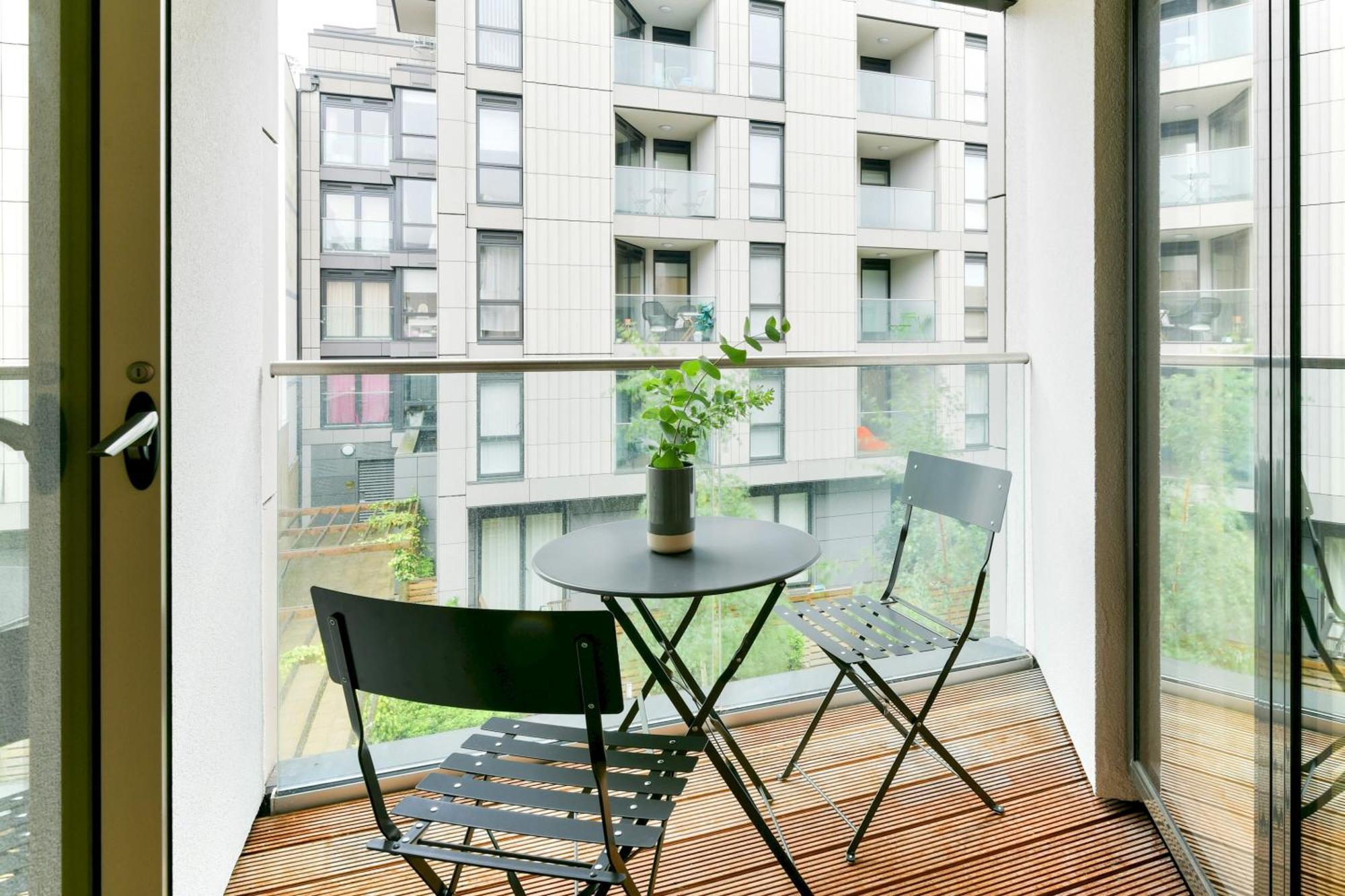 Madison Hill - Clapham South 1 - Two Bedroom Flat Лондон Екстериор снимка